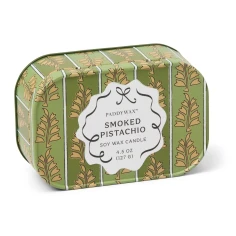 Vela perfumada Paddywax Cherie Smoked Pistachio 127 g en lata estampada verde a rayas con hojas doradas