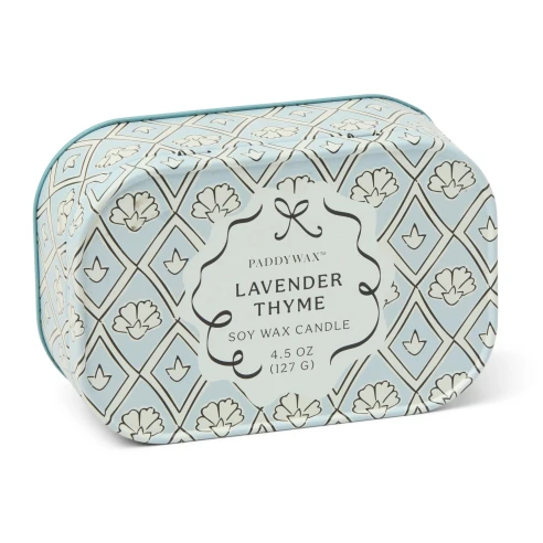Vela perfumada Paddywax Cherie Lavender & Thyme 127 g en lata estampada azul y blanca con rombos y flores