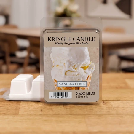 Wax melts Kringle Candle Vanilla Cone 64 g sobre una mesa de madera en un comedor moderno y acogedor