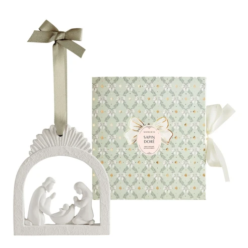 Nacimiento perfumado Sapin Doré de Mathilde M. junto a su caja de regalo, colección Rubans de Fête