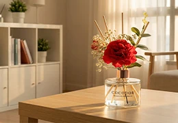 Descubre Cocodor: Origen, visión y sus famosos mikados con flor decorativa